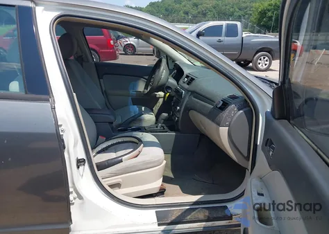 2011 Ford Fusion S from USA, damaged, VIN 3FAHP0GA8BR239706